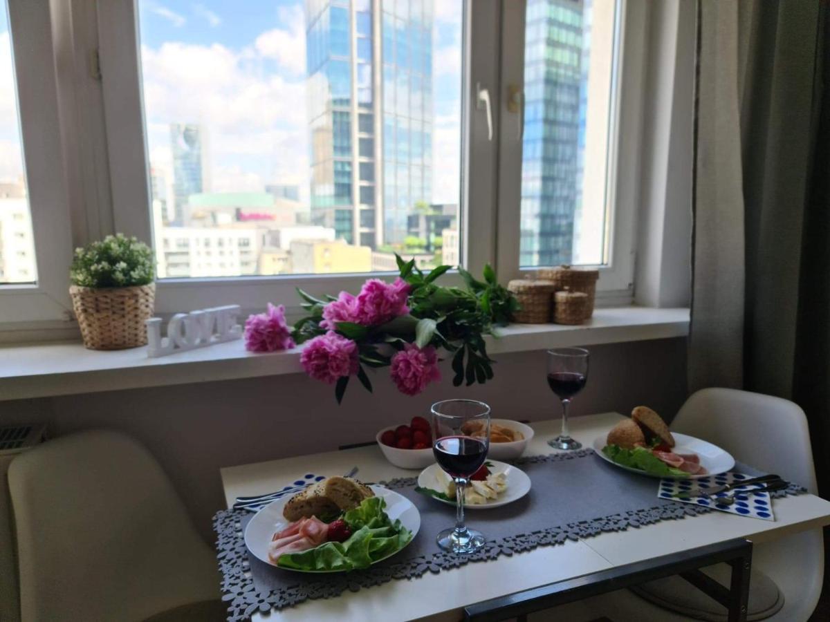 Apartamento Chmielna Varsovia